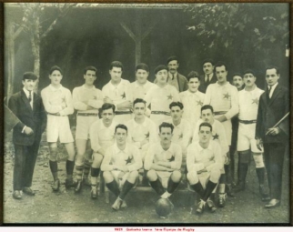 1921_équipe_de_ugby_Goïzeko_Izarra